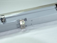 120cm LED diffuser lamp IP65 2-flame metal clips T8 empty ho