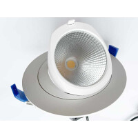 This RA93+ 185mm fully swivelling recessed LED spotlight is 