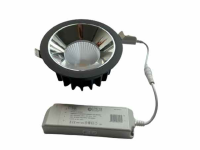 Der 115mm Led Spot Schwarz dimmbar für ein Einbauma&szl