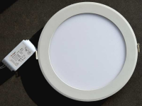 Runde 170mm LED Deckeneinbauleuchte wei& gallery