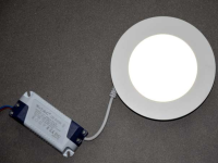 Affordable 120mm round LED Downlight / Mini-Panel for a 105m
