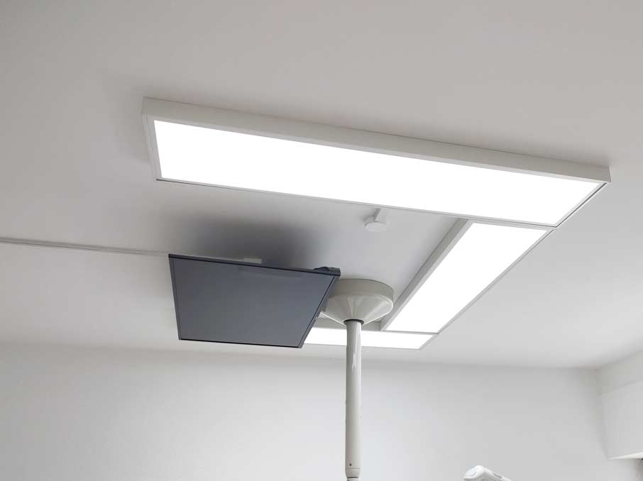 LED Dream Panel CRI 93, 5000K daylight – ceiling view dental practice